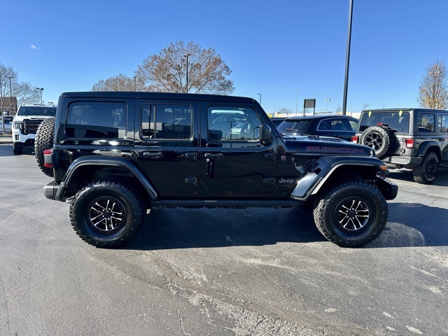 2025 Jeep Wrangler Rubicon X photo 2