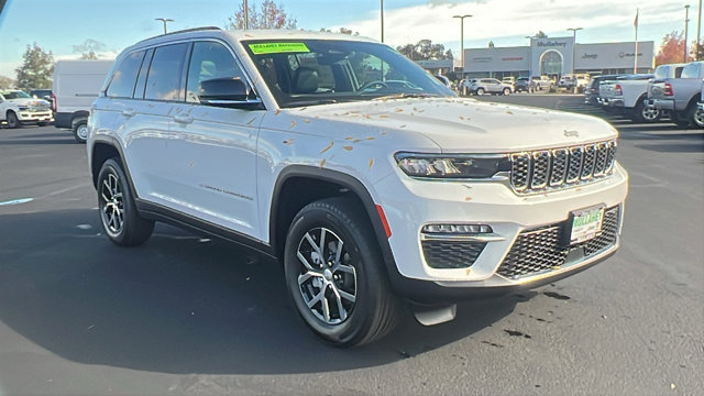 2025 Jeep Grand Cherokee Limited's photo