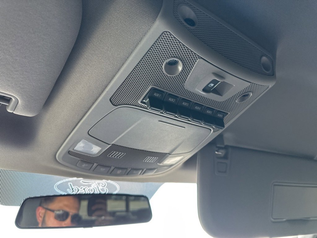 Used 2019 Ford F-250 Super Duty XLT with VIN 1FT7W2B61KEE71090 for sale in Kansas City