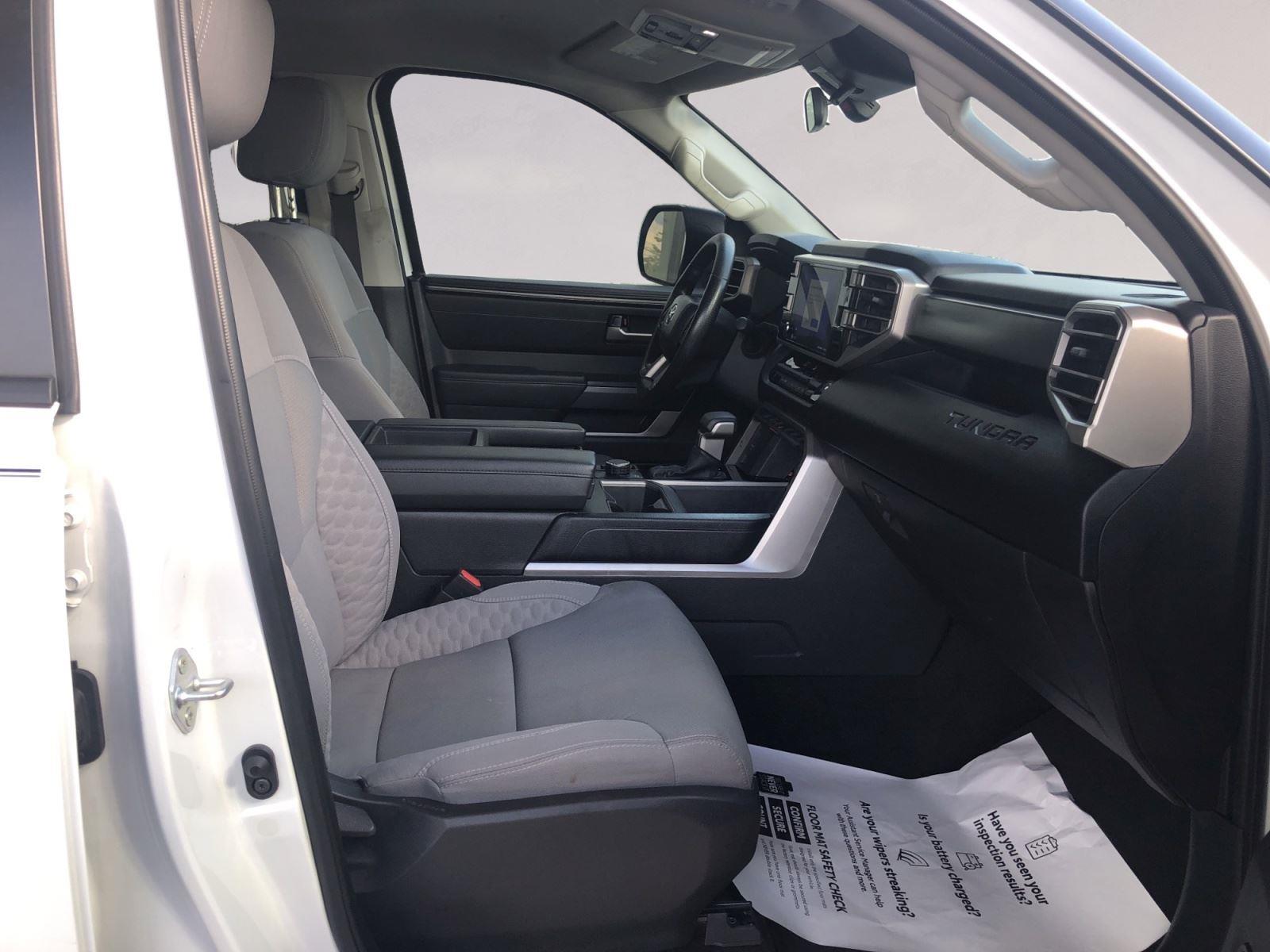 2024 Toyota Tundra SR5 CrewMax photo 13