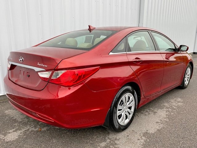 2011 Hyundai Sonata GLS photo 3