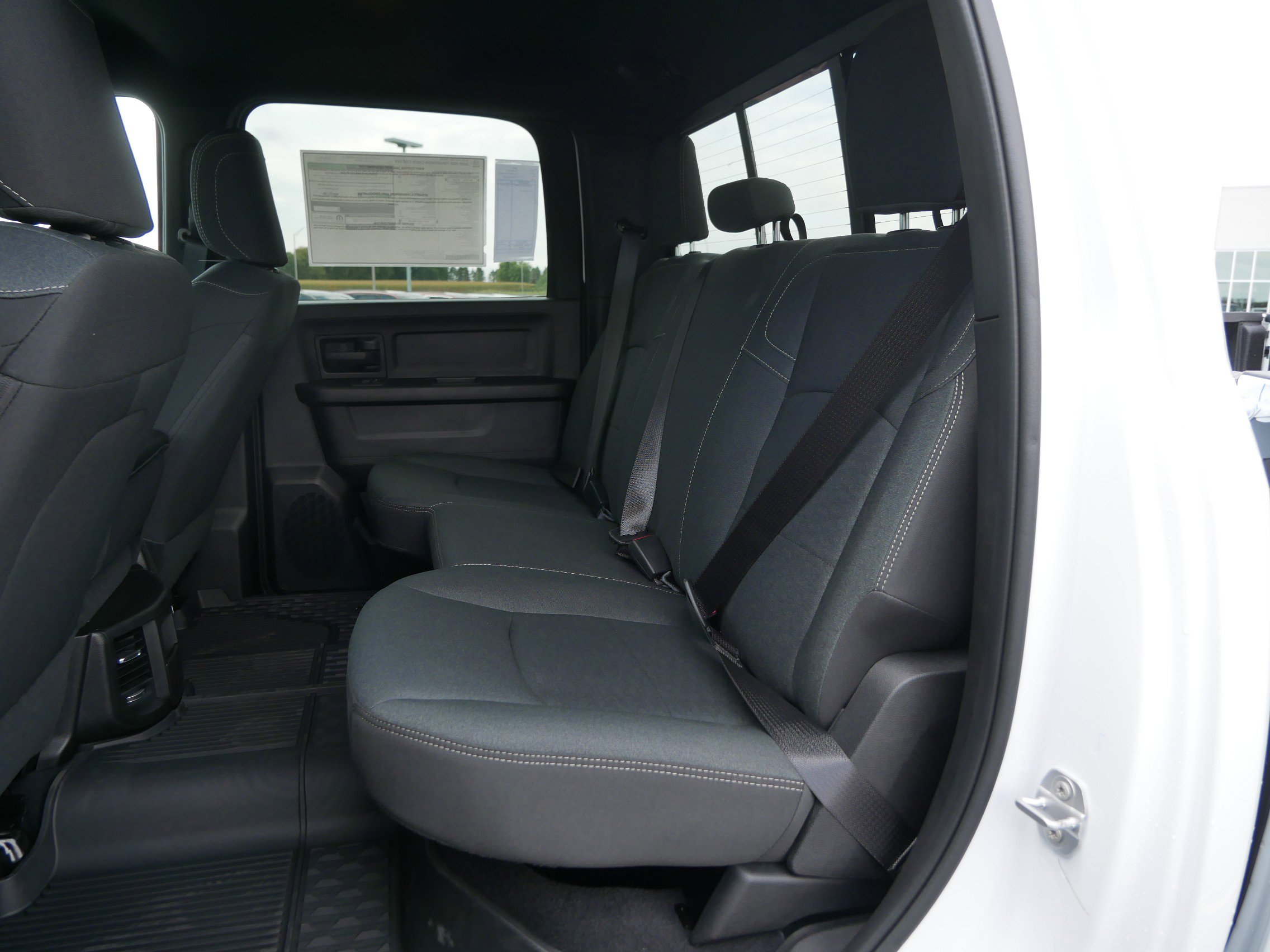 2026 Ram 3500 Tradesman photo 8
