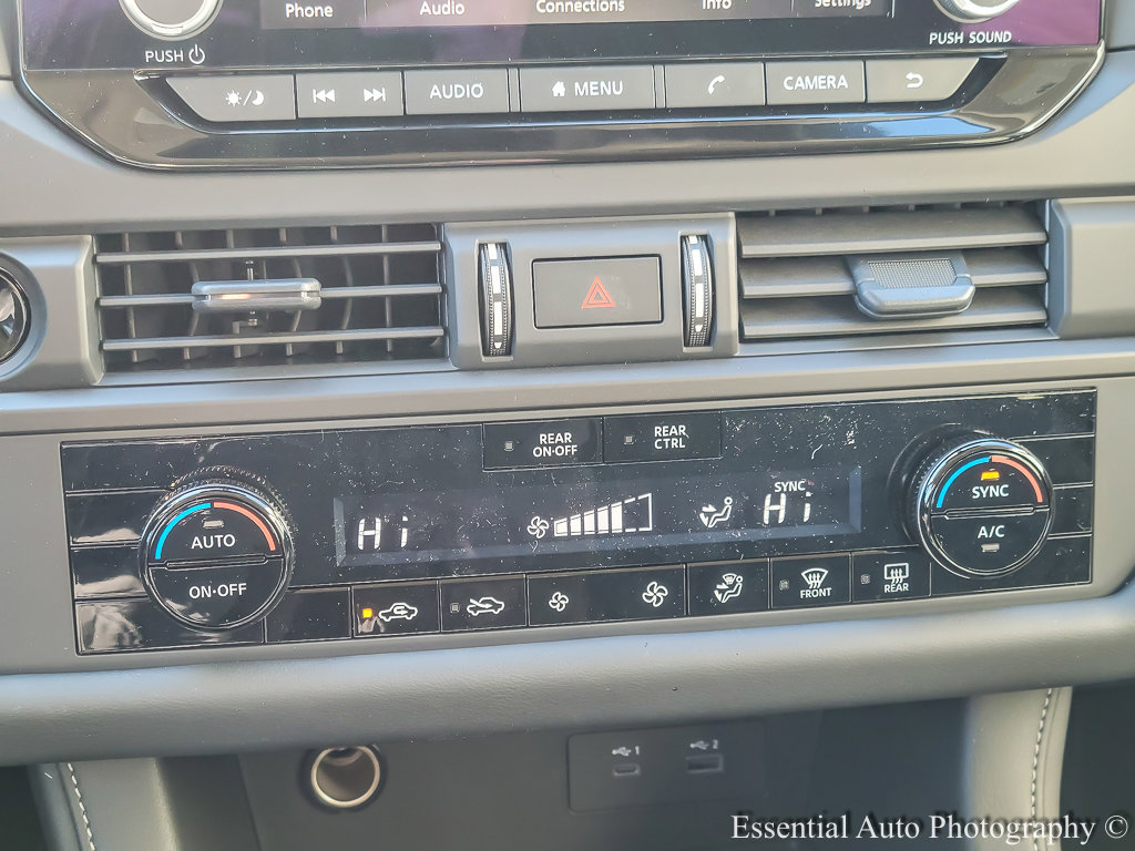 2025 Nissan Pathfinder S photo 15