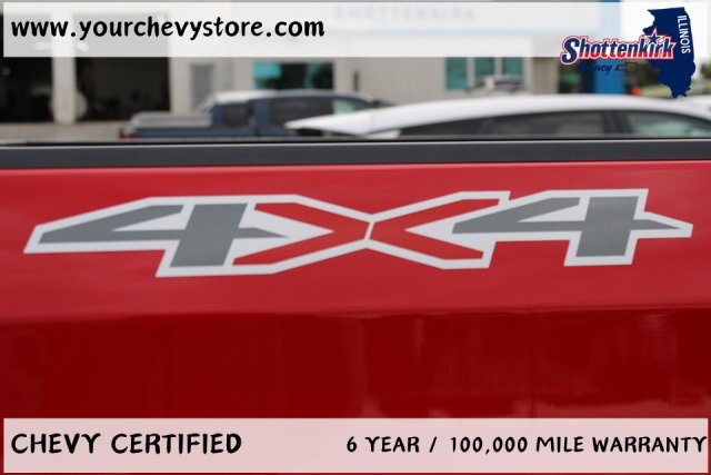 2024 Chevrolet Silverado 1500 Custom photo 5