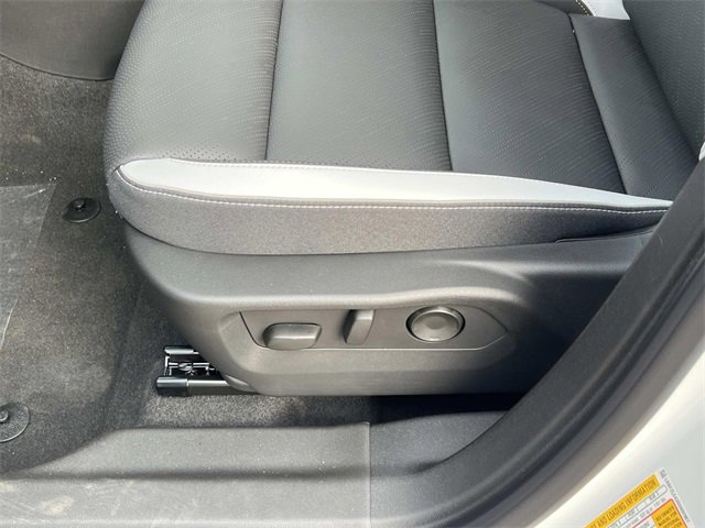 2025 Buick Envision Sport Touring photo 17