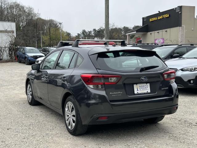 2022 Subaru Impreza Base photo 3