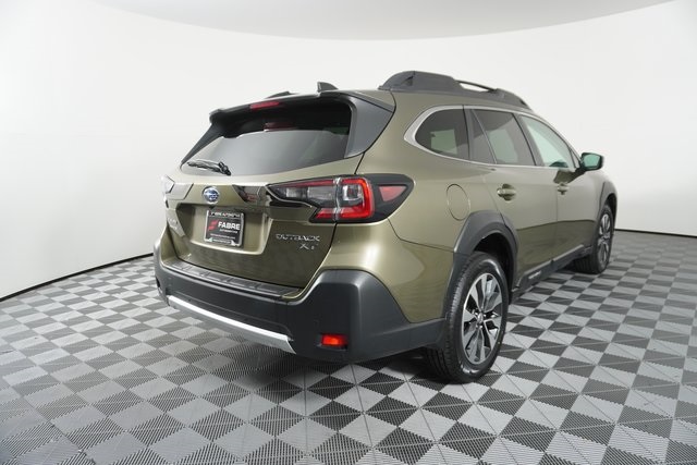 2023 Subaru Outback Limited XT photo 4