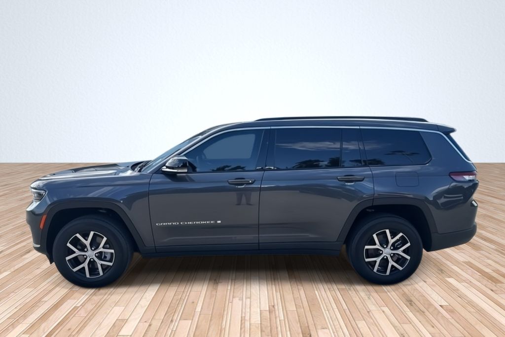 2025 Jeep Grand Cherokee Limited photo 4