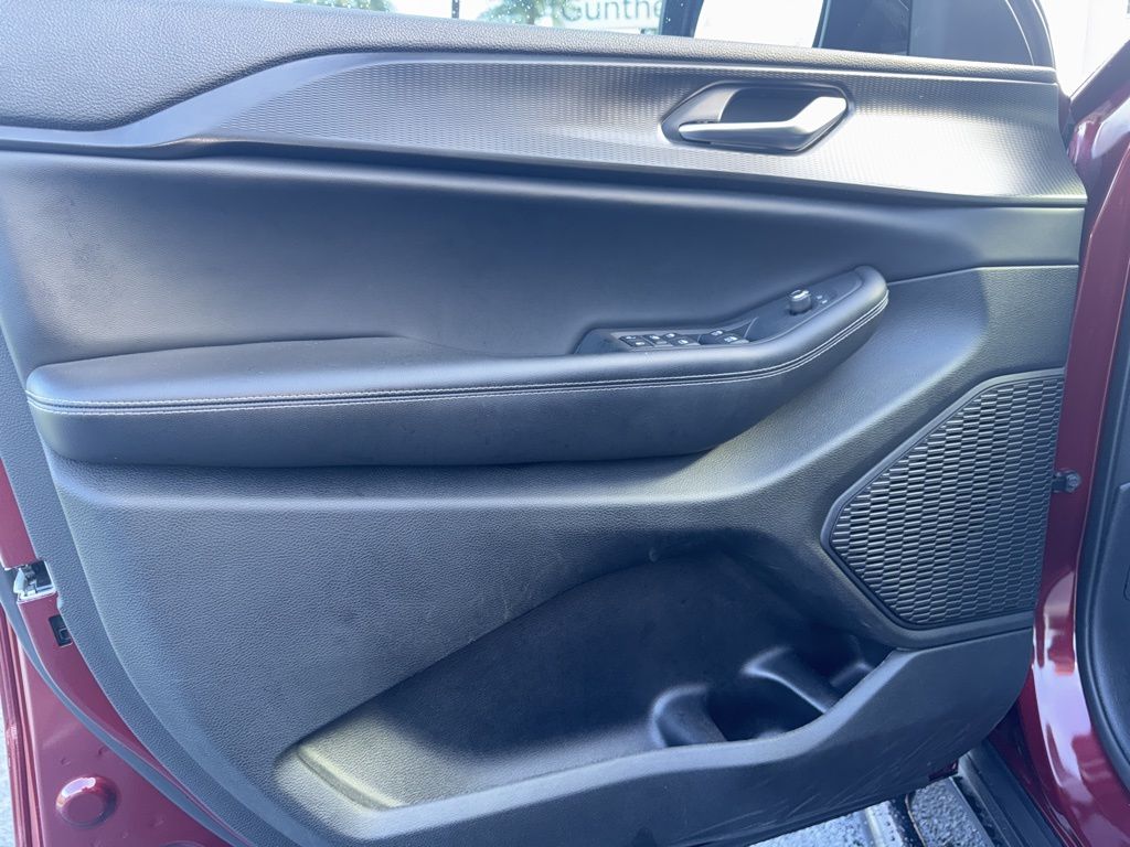 2023 Jeep Grand Cherokee Altitude photo 12