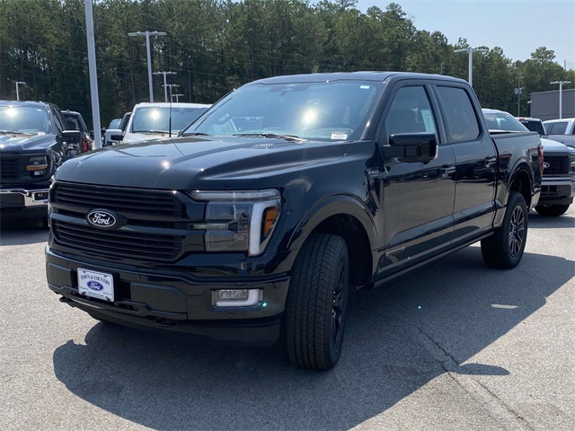 2025 Ford F-150 Platinum photo 3