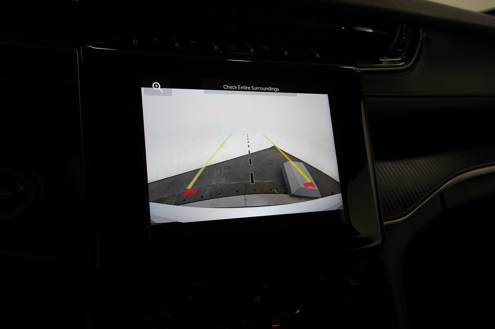 2023 Jeep Grand Cherokee Altitude photo 22