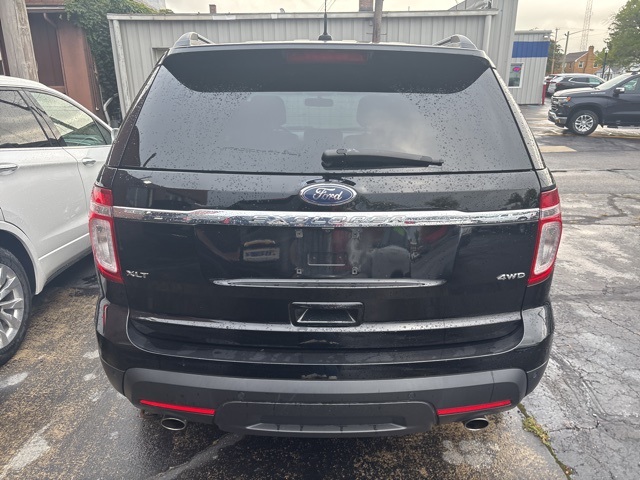 2012 Ford Explorer XLT photo 4