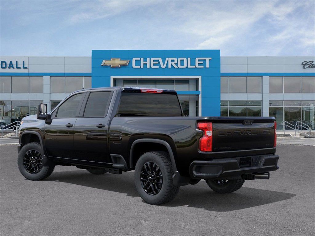 2026 Chevrolet Silverado 2500HD Custom photo 3