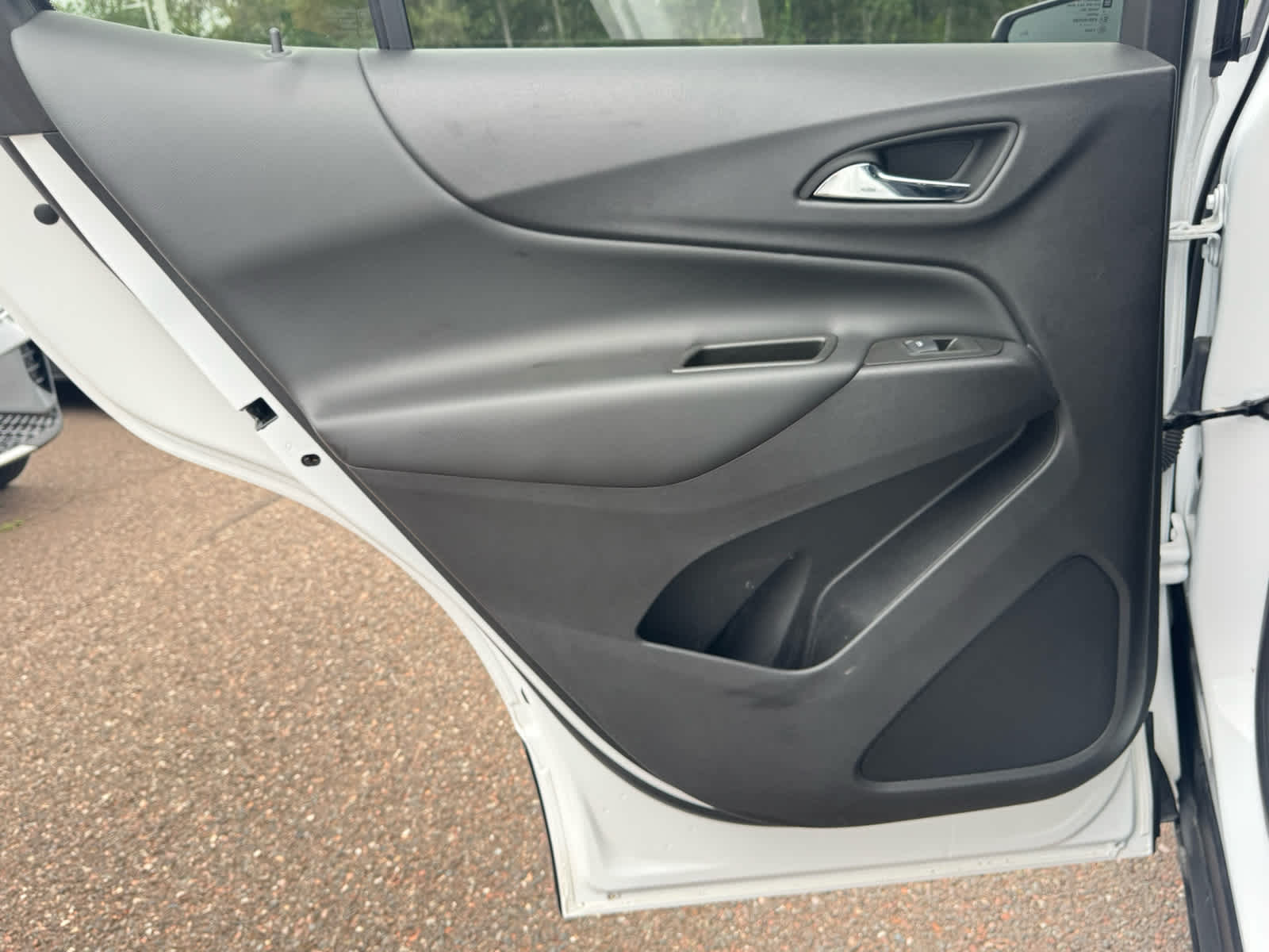 2024 Chevrolet Equinox LT photo 24