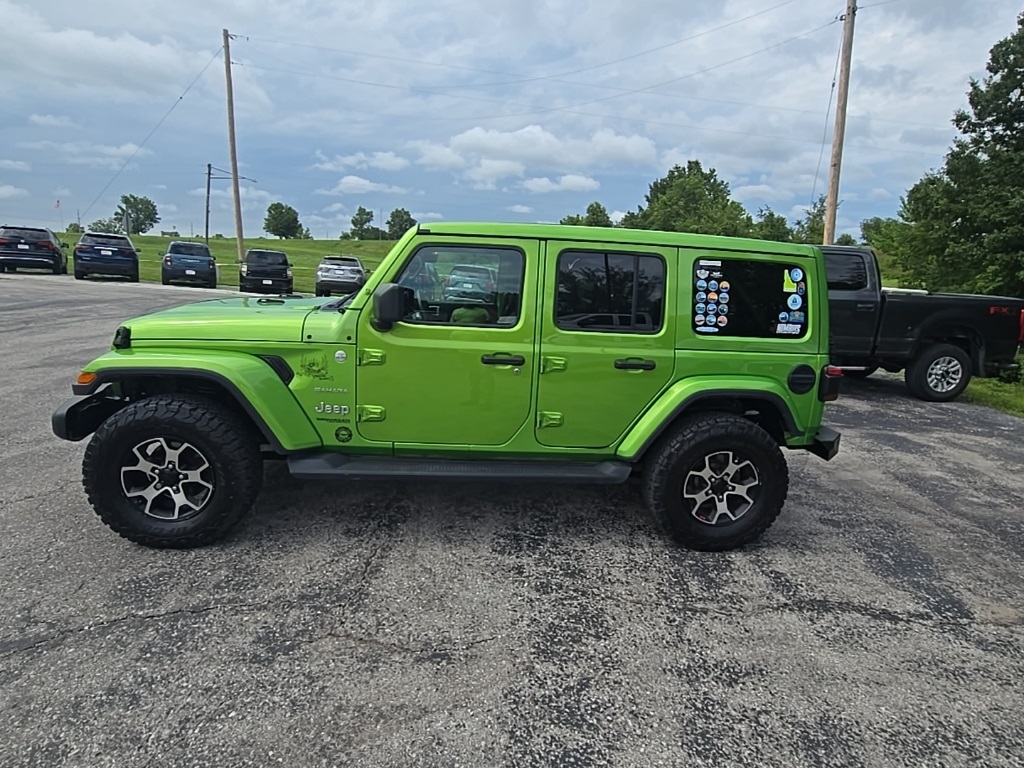 Used 2019 Jeep Wrangler Unlimited Sahara with VIN 1C4HJXEG3KW586756 for sale in Kansas City