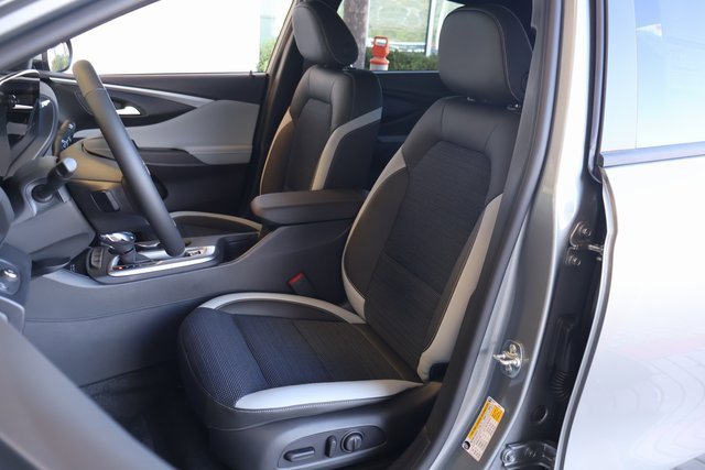 2025 Buick Envista Preferred photo 12