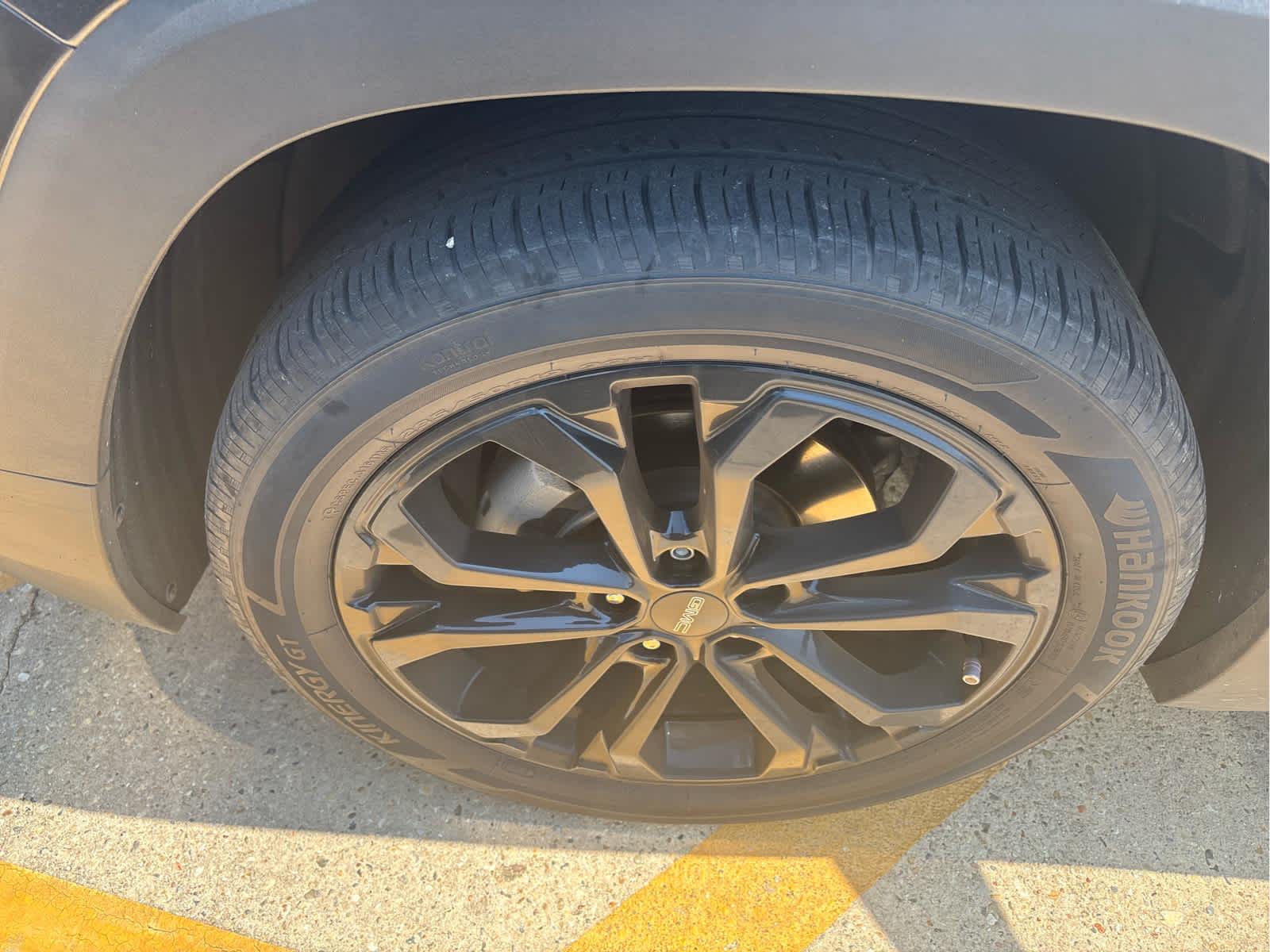 2021 Gmc Terrain SLE photo 2