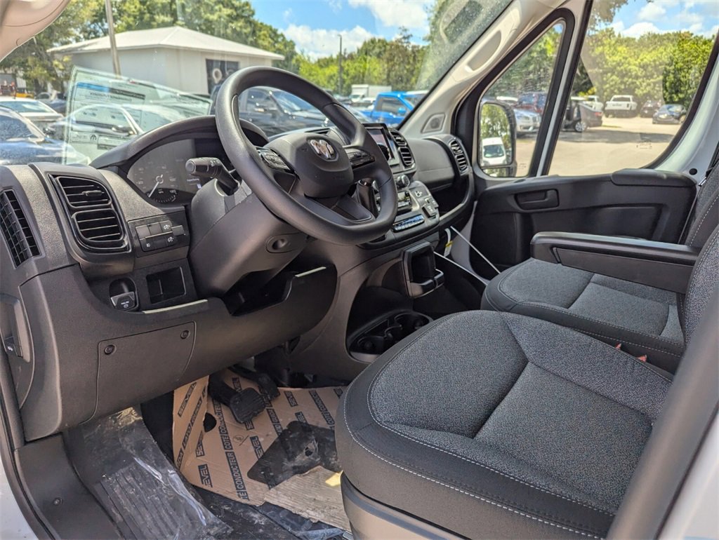 2025 Ram ProMaster 3500 photo 12