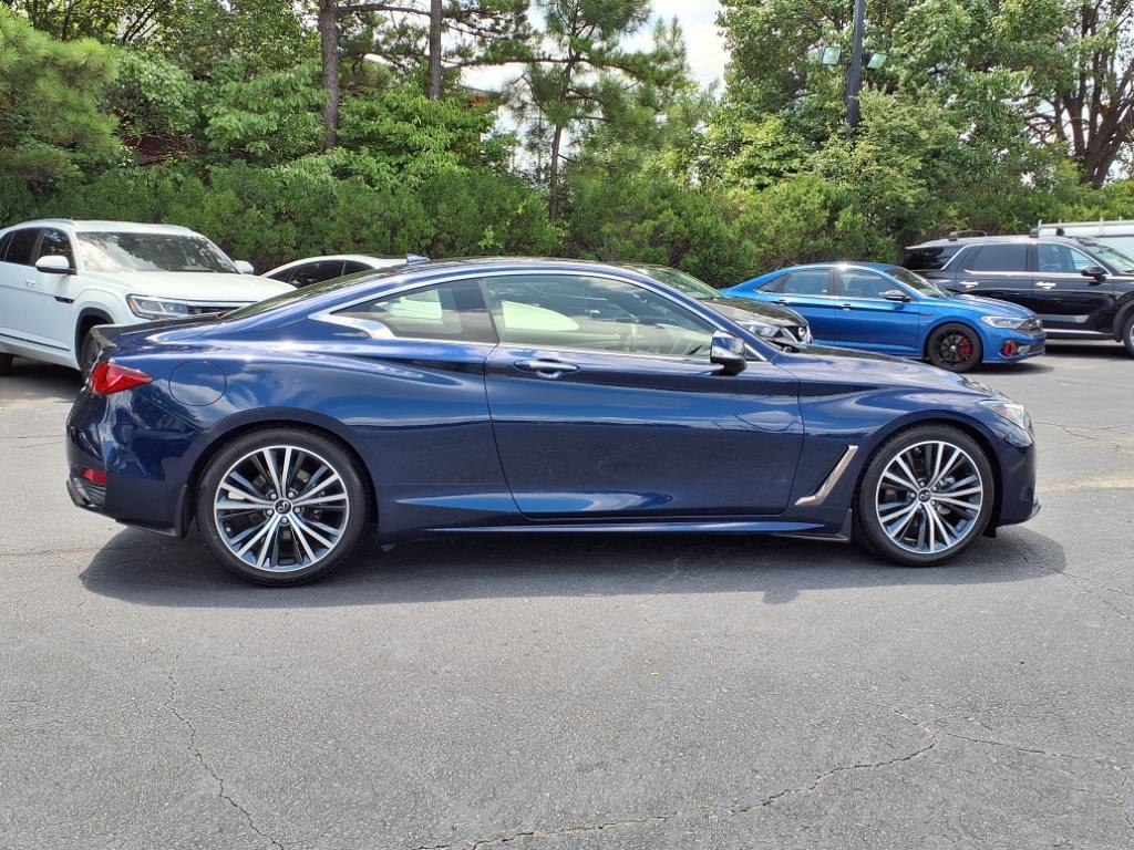 2022 Infiniti Q60 Luxe photo 22