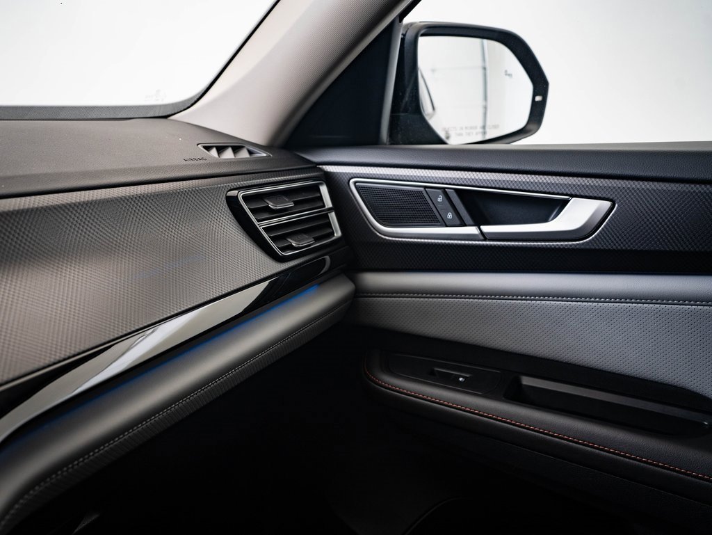 2025 Volkswagen Atlas Peak Edition SE photo 31