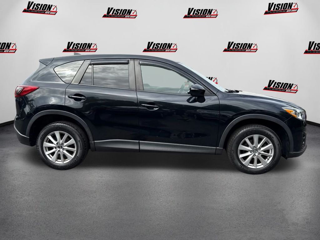 2016 Mazda CX-5 Touring photo 4