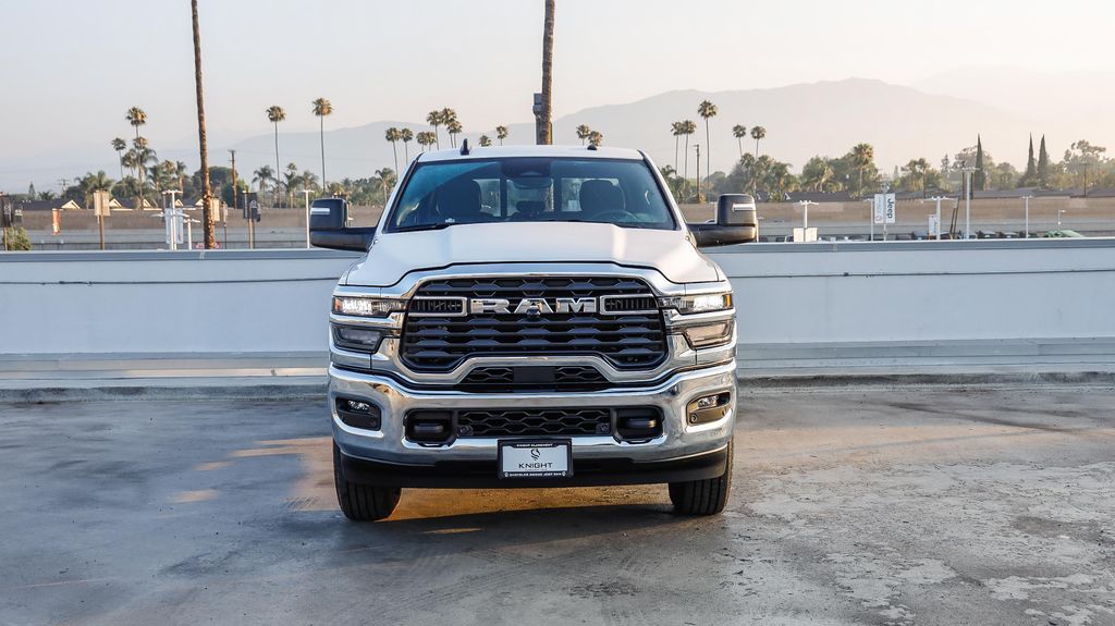 2025 Ram 2500 Tradesman photo 3