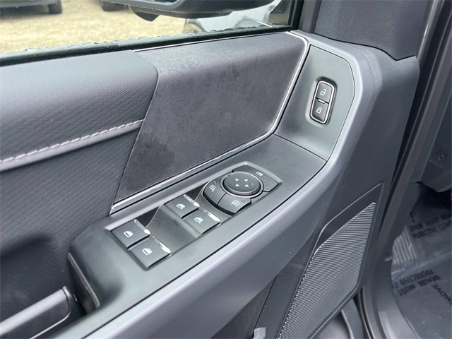 2025 Ford F-150 XLT photo 11