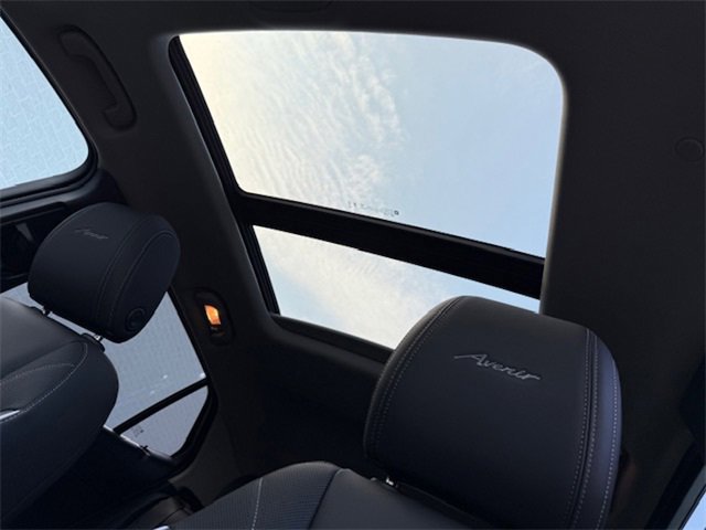 2026 Buick Encore GX Avenir photo 33