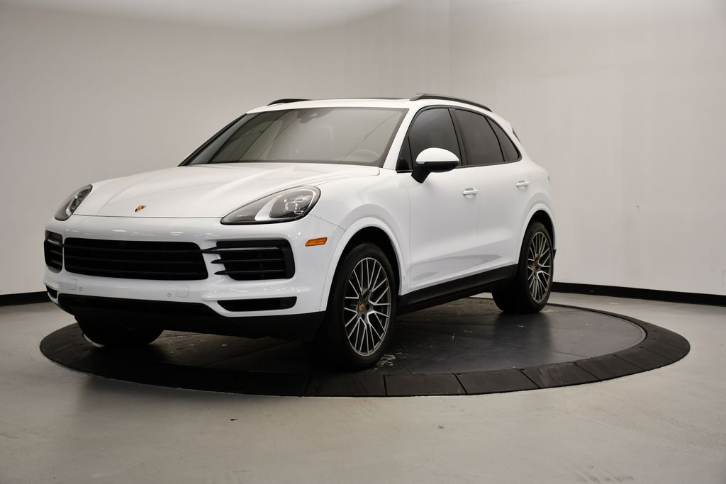 2023 Porsche Cayenne Base's photo