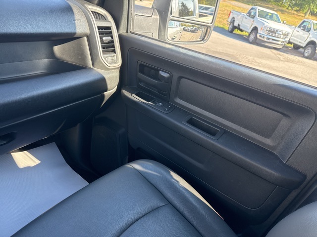 2024 Ram 2500 Tradesman photo 29