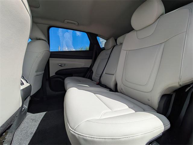 2025 Hyundai Tucson SEL Convenience photo 14