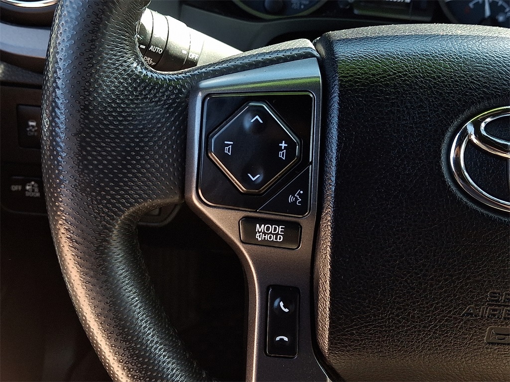 2021 Toyota Tacoma TRD Sport photo 21