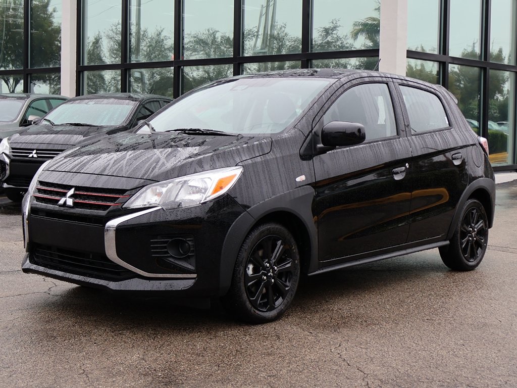 2024 Mitsubishi Mirage Black Edition photo 5