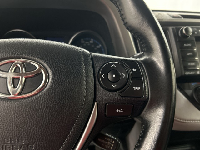 2018 Toyota RAV4 XLE photo 12
