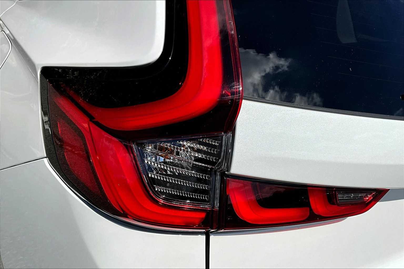 2025 Honda CR-V LX photo 26