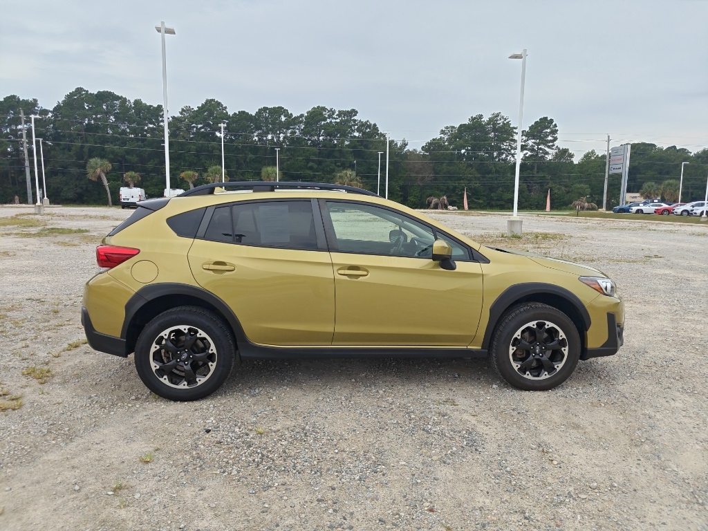 2023 Subaru Crosstrek Premium photo 8