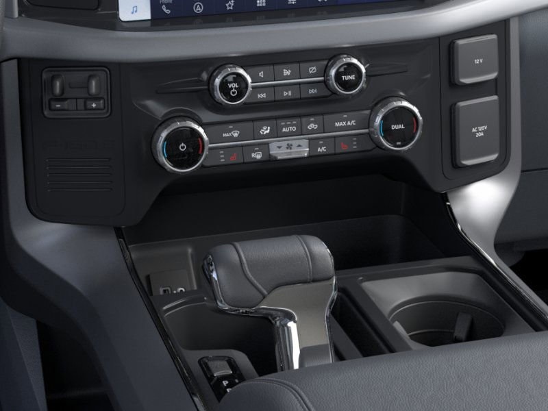 2024 Ford F-150 Lightning photo 12