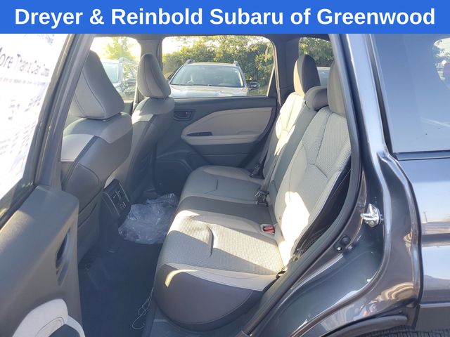 2025 Subaru Forester Premium photo 12