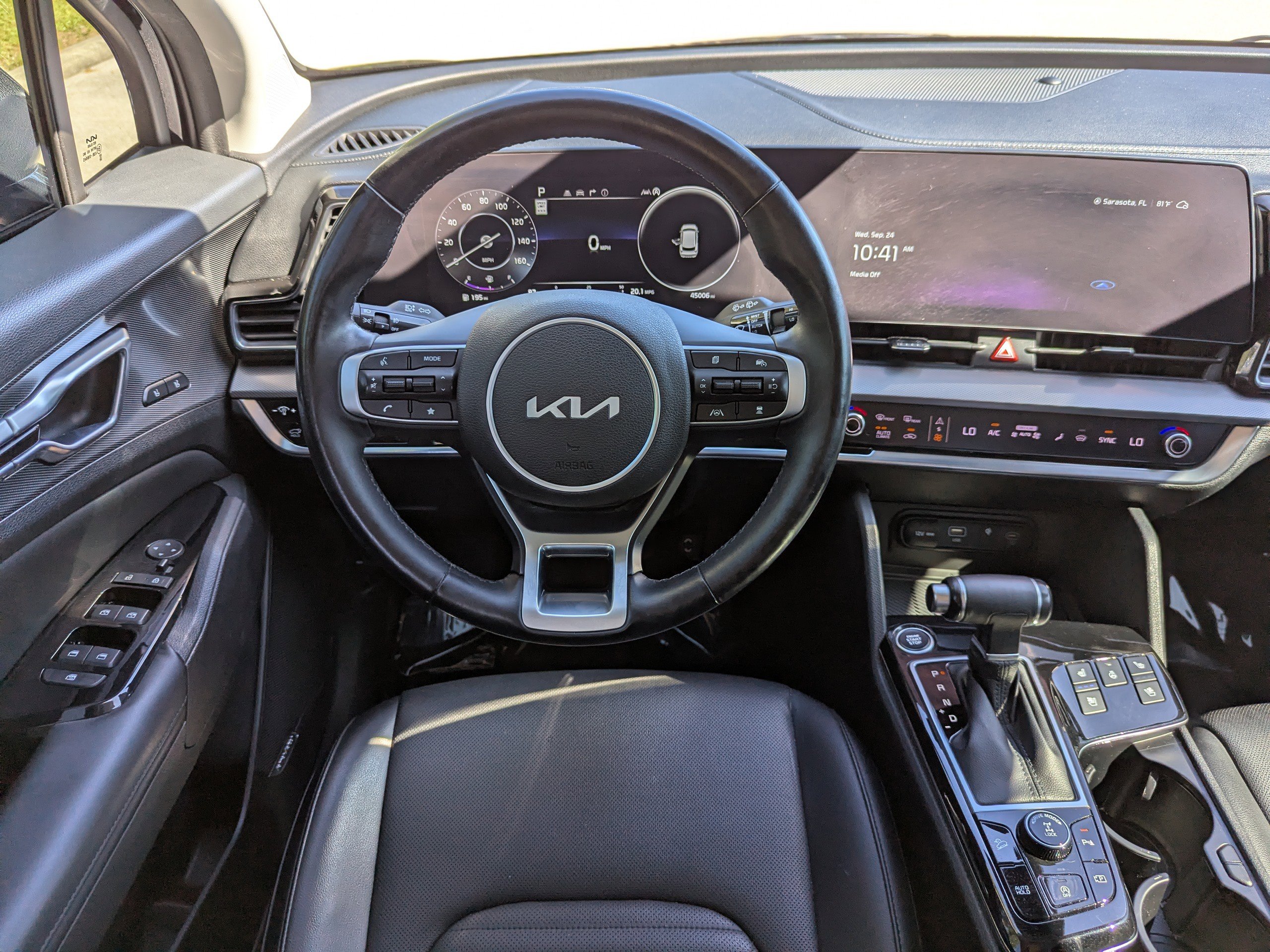 2023 Kia Sportage photo 13