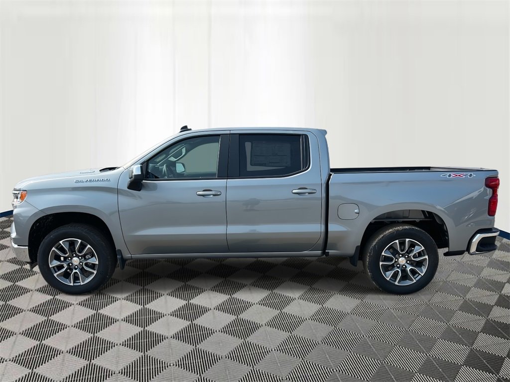 2026 Chevrolet Silverado 1500 LT photo 2