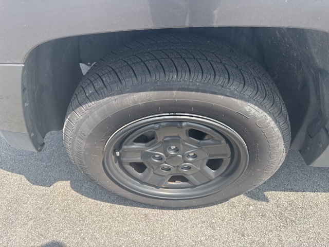 Used 2015 Jeep Patriot Sport with VIN 1C4NJPBAXFD273532 for sale in Radcliff, KY