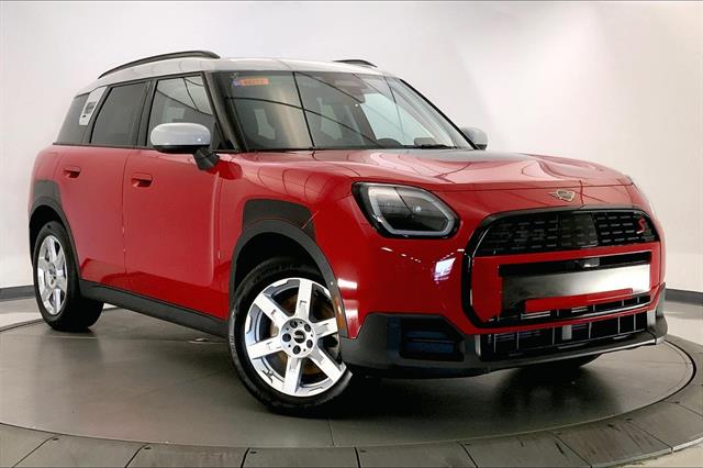 2025 MINI Countryman S's photo