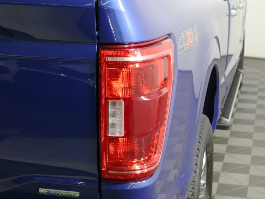 2022 Ford F-150 XLT photo 13