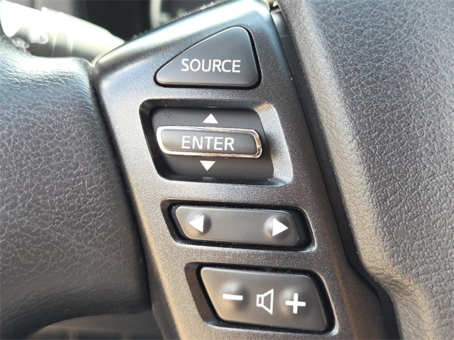 2022 Nissan Frontier SV Crew Cab photo 20