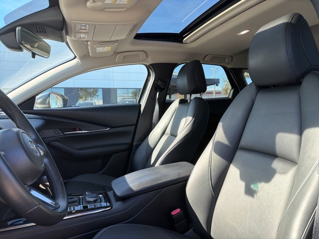 2022 Mazda CX-30 2.5 S Preferred photo 2