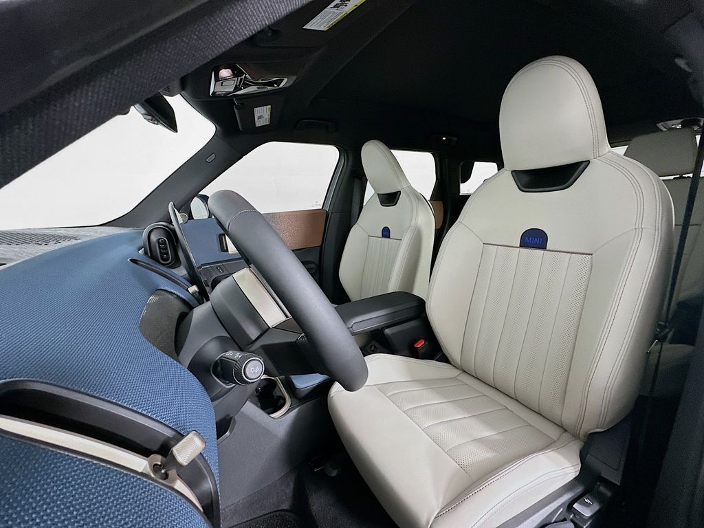 2025 Mini Countryman S ALL4 photo 14