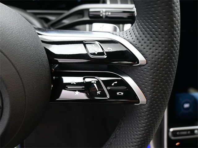 2026 Mercedes Benz C 300 photo 4