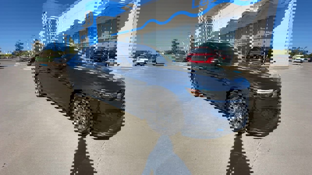 2024 Honda Accord EX photo 2