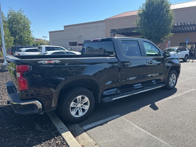 2024 Chevrolet Silverado 1500 LT photo 4