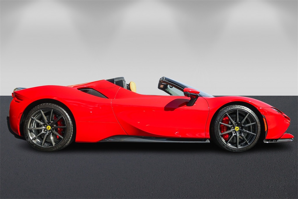 2023 Ferrari SF90 Spider Base photo 2